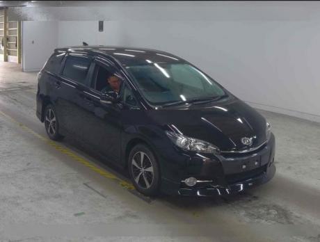 TOYOTA WISH 1.8S 2012