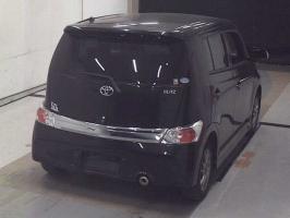 TOYOTA BB Z KIRAMEKI 2016