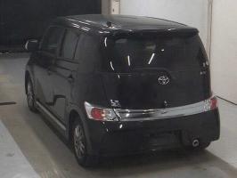 TOYOTA BB Z KIRAMEKI 2016