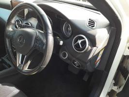 MERCEDES-BENZ GLA-CLASS GLA180 2014