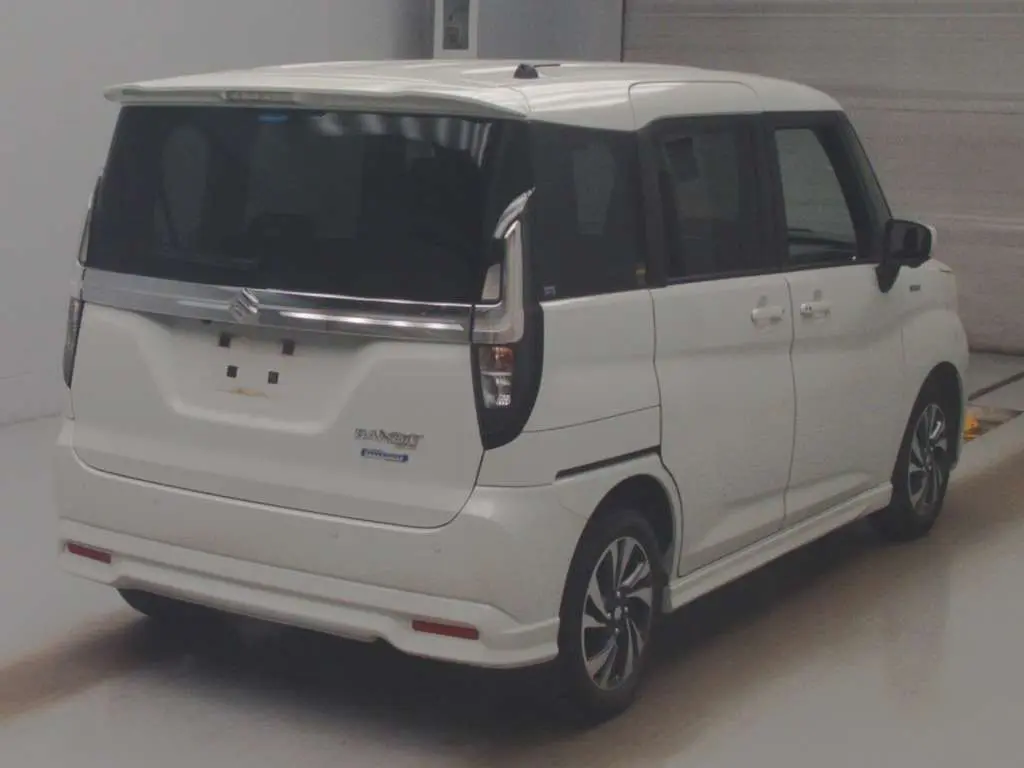 SUZUKI SOLIO BANDIT HYBRID MV 2022