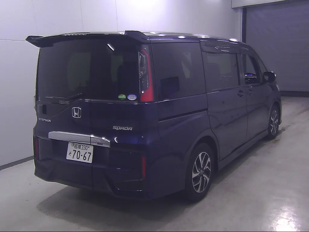 HONDA STEPWGN SPADA HONDA SENSING 7 PERSON 2017