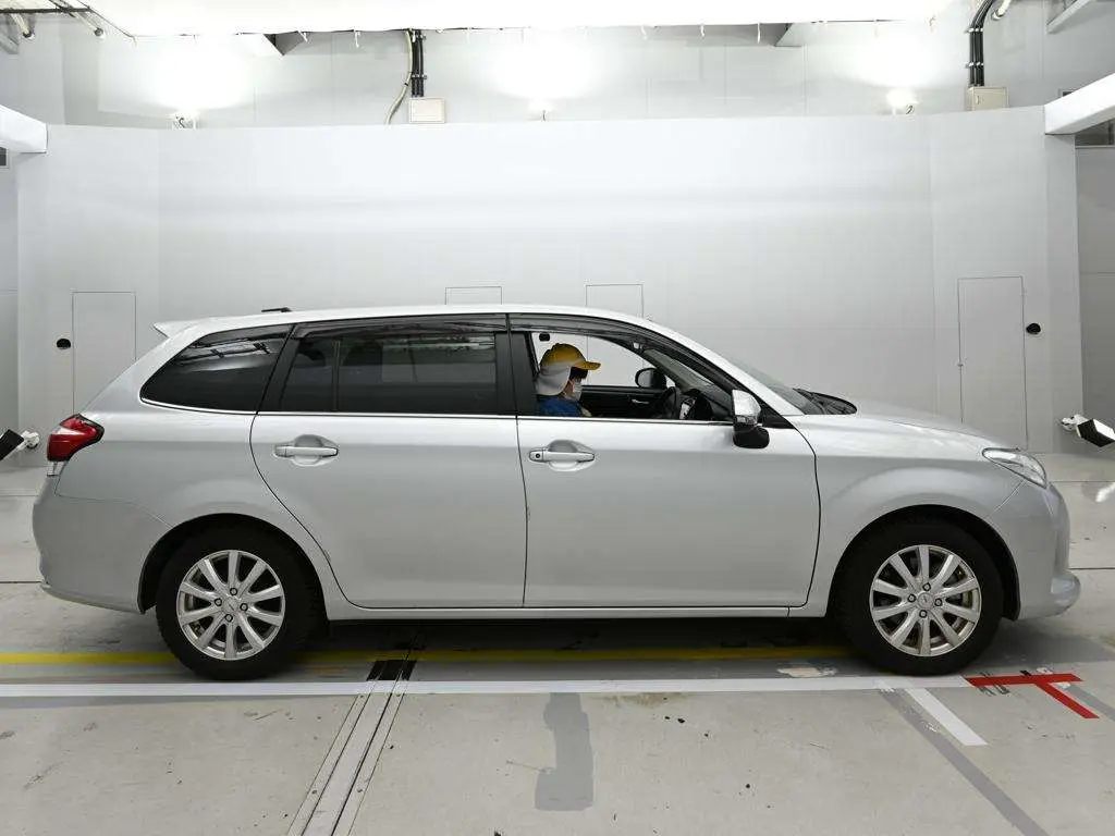 TOYOTA COROLLA FIELDER 1.5G 2018