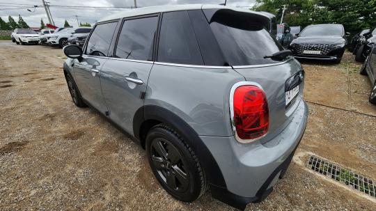 MINI COOPER CLASSIC SAT 5 DOOR 2022