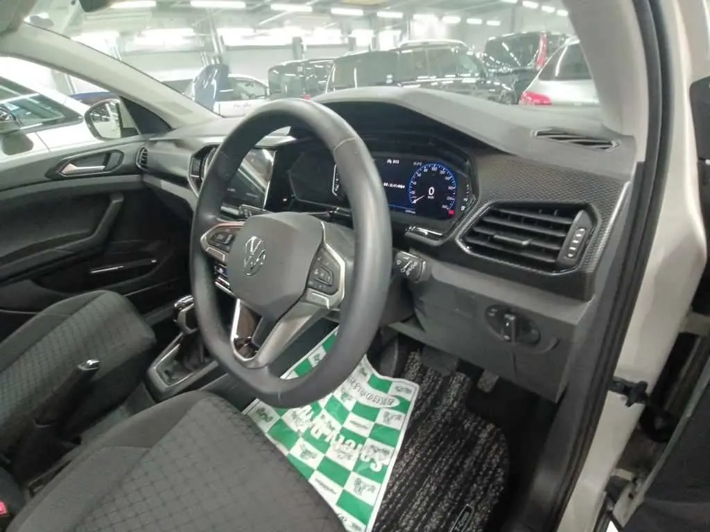 VOLKSWAGEN T-CROSS TSI ACTIVE 2023