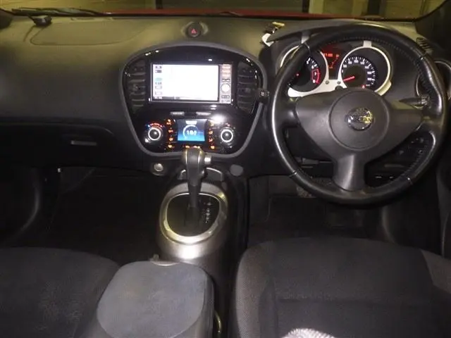 NISSAN JUKE 15RX 2014