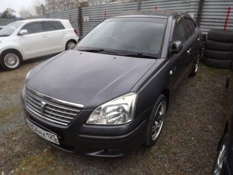 TOYOTA PREMIO 2004