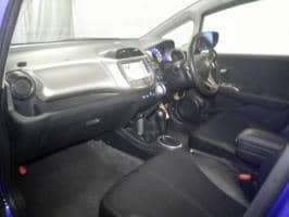HONDA FIT HYBRID 1.3 NAVI premium selection 2010