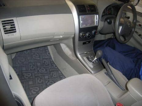 TOYOTA COROLLA AXIO X 2010