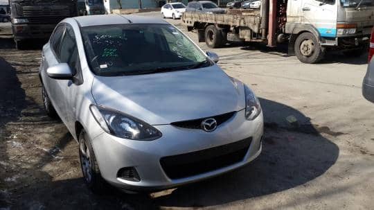 MAZDA DEMIO 2010