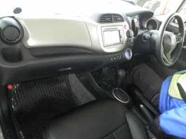 HONDA FIT HYBRID  2011