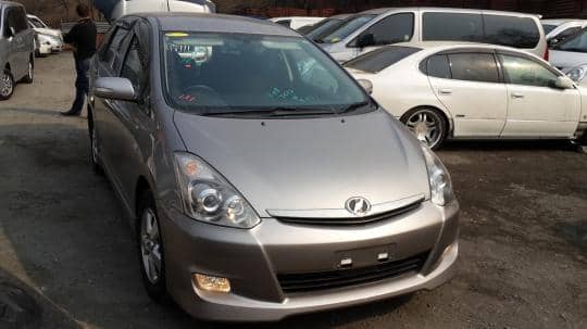TOYOTA WISH X 2009