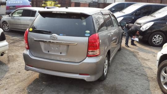 TOYOTA WISH X 2009