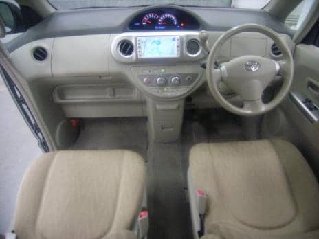 TOYOTA PORTE 150R 2009
