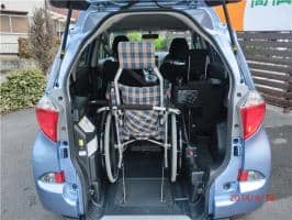 TOYOTA RACTIS WELLCAB 2011