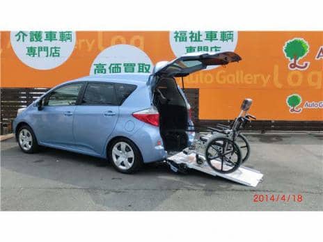 TOYOTA RACTIS WELLCAB 2011