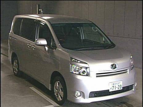TOYOTA VOXY 4WD V 2008