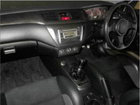 MITSUBISHI LANCER GSR EVOLUTION9 2005