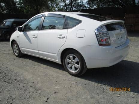 TOYOTA PRIUS EX 2010