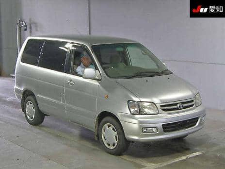 TOYOTA TOWN ACE NOAH 2001