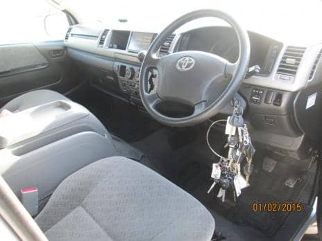 TOYOTA HIACE SUPER GL 4WD 2009