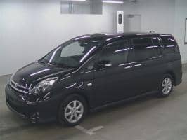 TOYOTA ISIS PLATANA LIMITED 2010