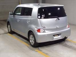 TOYOTA BB S 2011