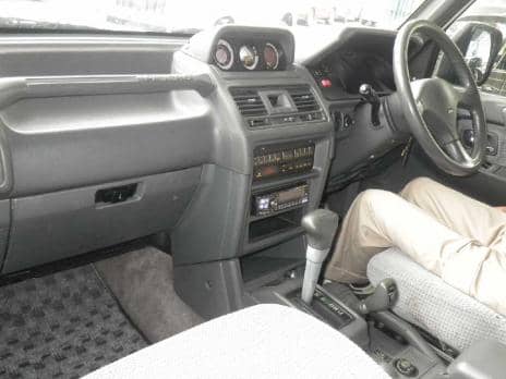 MITSUBISHI PAJERO 3D 4WD WIDE XR-2 1994