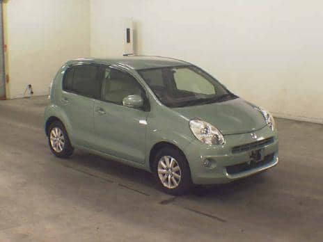 TOYOTA PASSO +HANA 2011