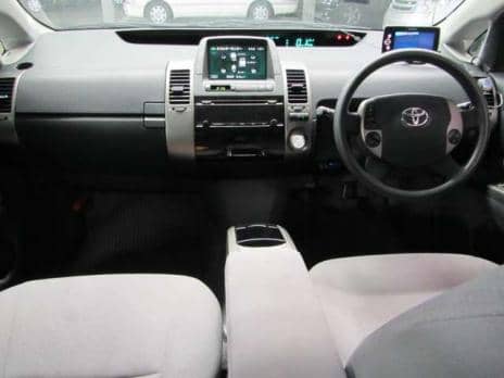 TOYOTA PRIUS EX 2010