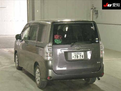 TOYOTA VOXY X L EDITION 2011