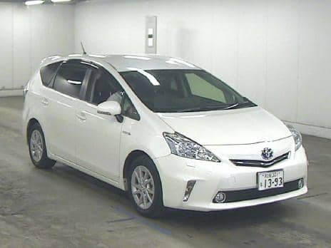 TOYOTA PRIUS ALPHA 5D G 2012