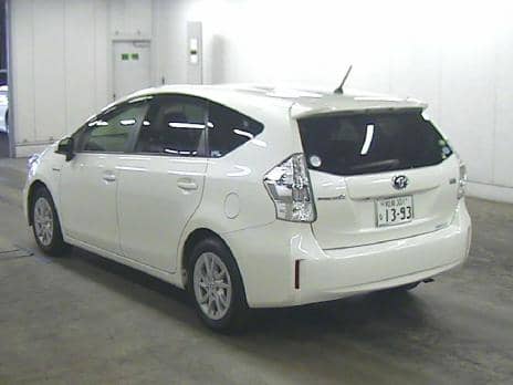 TOYOTA PRIUS ALPHA 5D G 2012
