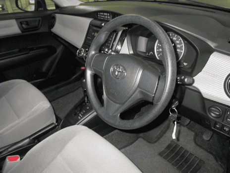 TOYOTA COROLLA AXIO X 4WD 2013