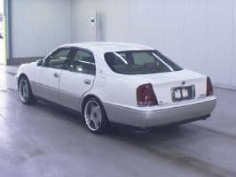 TOYOTA CROWN MAJESTA 4D 4.0C TYPE 2001