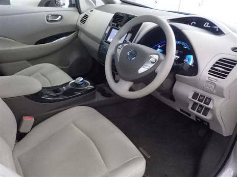 NISSAN LEAF G 2010