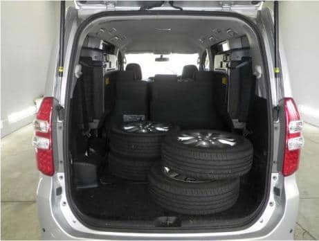 TOYOTA NOAH S 4WD 2013