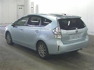 TOYOTA PRIUS ALPHA G 2012