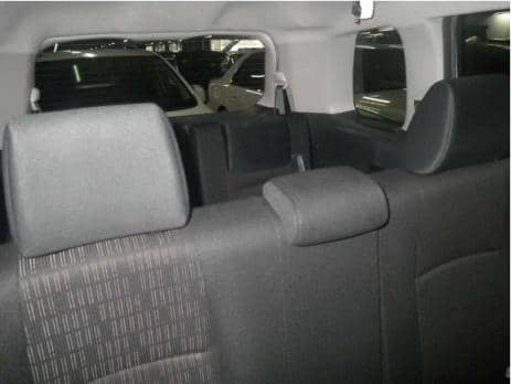 TOYOTA ISIS  PLATANA 2013