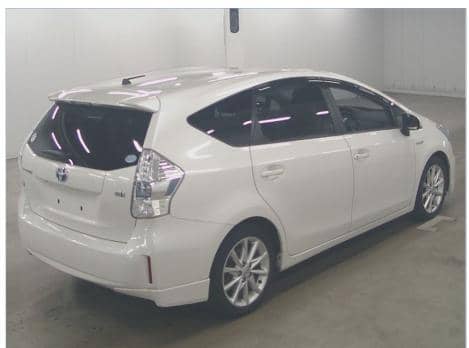 TOYOTA PRIUS ALPHA S TOURING SELECTION 2012