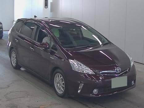 TOYOTA PRIUS ALPHA G TUNE BLACK 2014