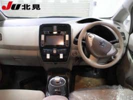 NISSAN LEAF 2011