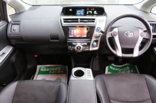 TOYOTA PRIUS ALPHA G 2015