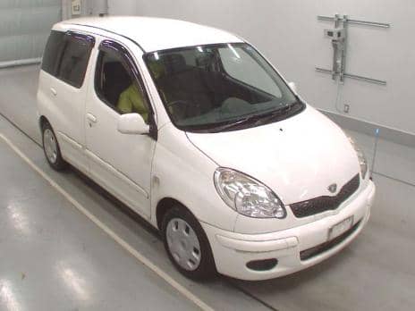 TOYOTA FUN CARGO X 2004