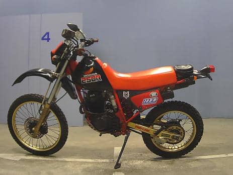 HONDA XLR250R-1