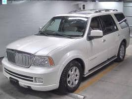 LINCOLN NAVIGATOR ULTIMATE 2011
