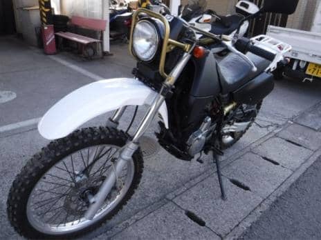 SUZUKI DJEBEL 250
