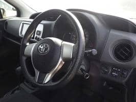TOYOTA VITZ F 2014