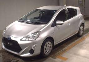 TOYOTA AQUA S 2016