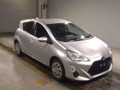 TOYOTA AQUA S 2016